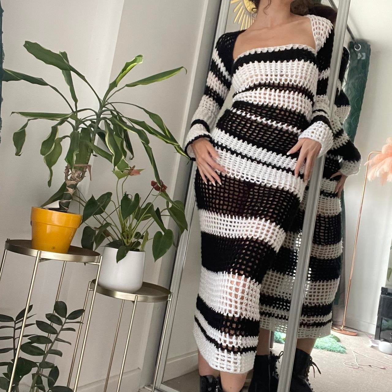 The liquorice maxi dress