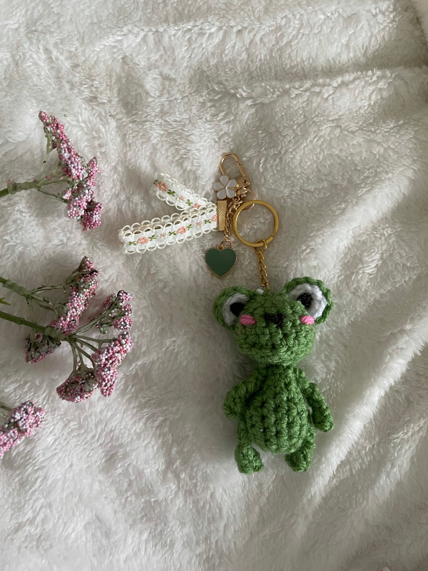 Spring fling froggie keychain