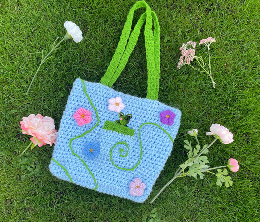 The spring fling tote